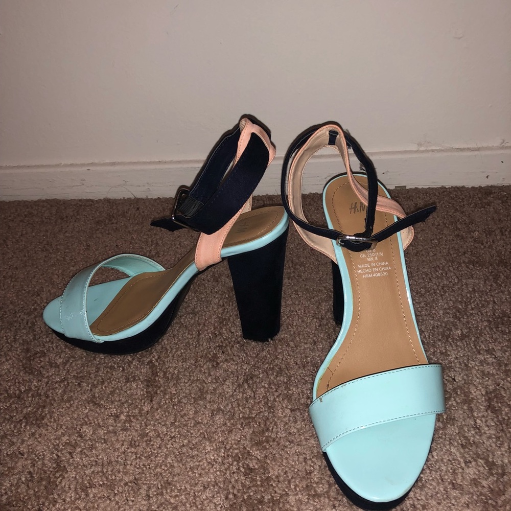Color block heel